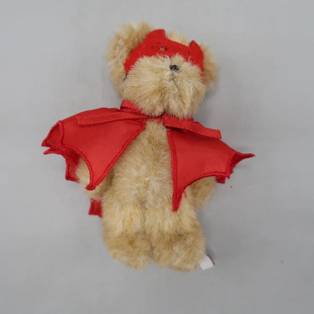 Boyds Bear Mini Halloween Trick or Treaters Devil Costumes Mask Cape 4